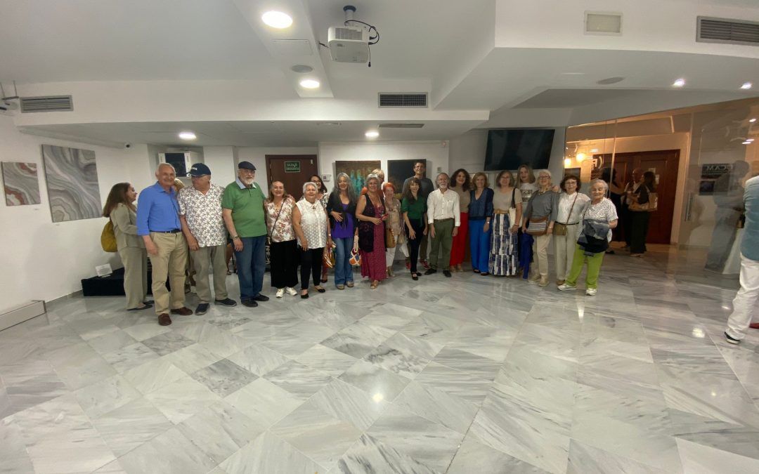 Inauguración de la exposición titulada: «I Encuentro de pintura y fotografía Colegio de Dentistas de Málaga»