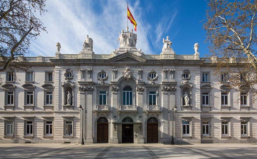 El Tribunal Supremo tumba el traslado de competencias al País Vasco en materia de homologación de títulos universitarios