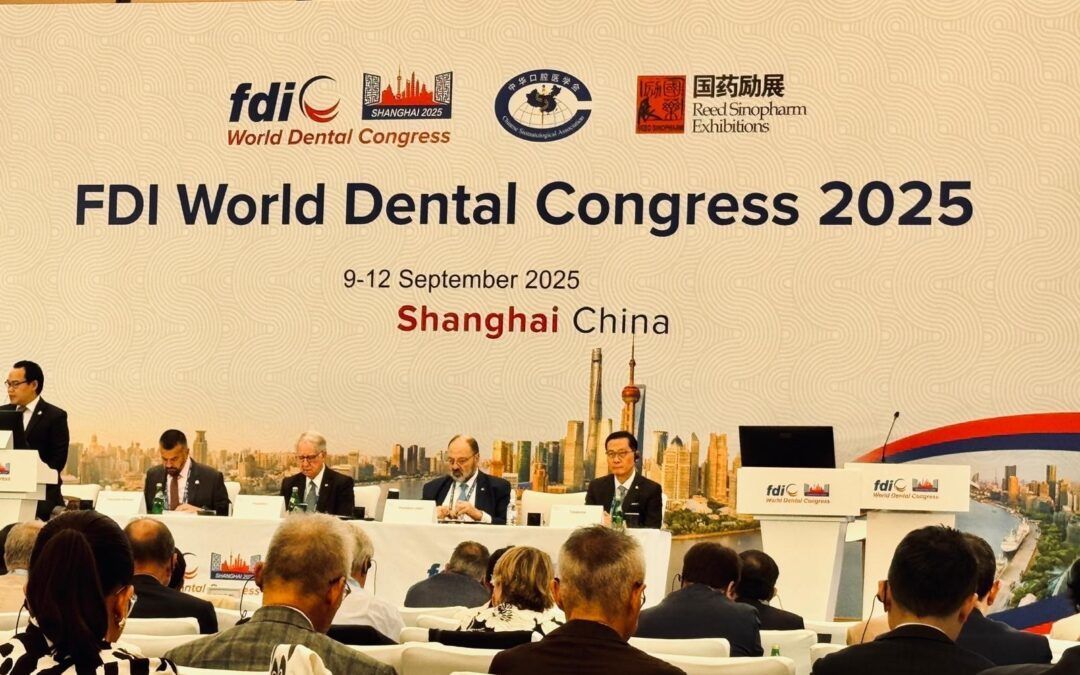La Federación Dental Internacional aprueba dos declaraciones oficiales sobre publicidad sanitaria y especialización en Odontología